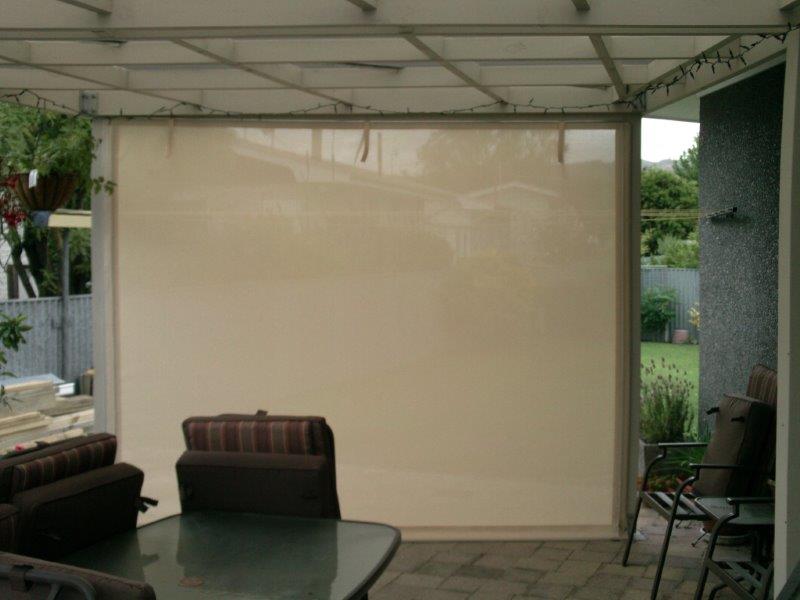 Manual & Roll Up Outdoor Screens Cafe Blinds Hawkes Bay