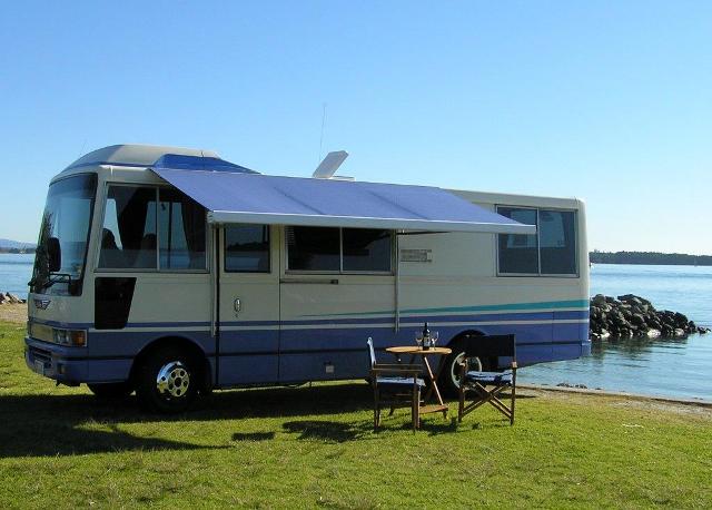 canvas-awning-caravan
